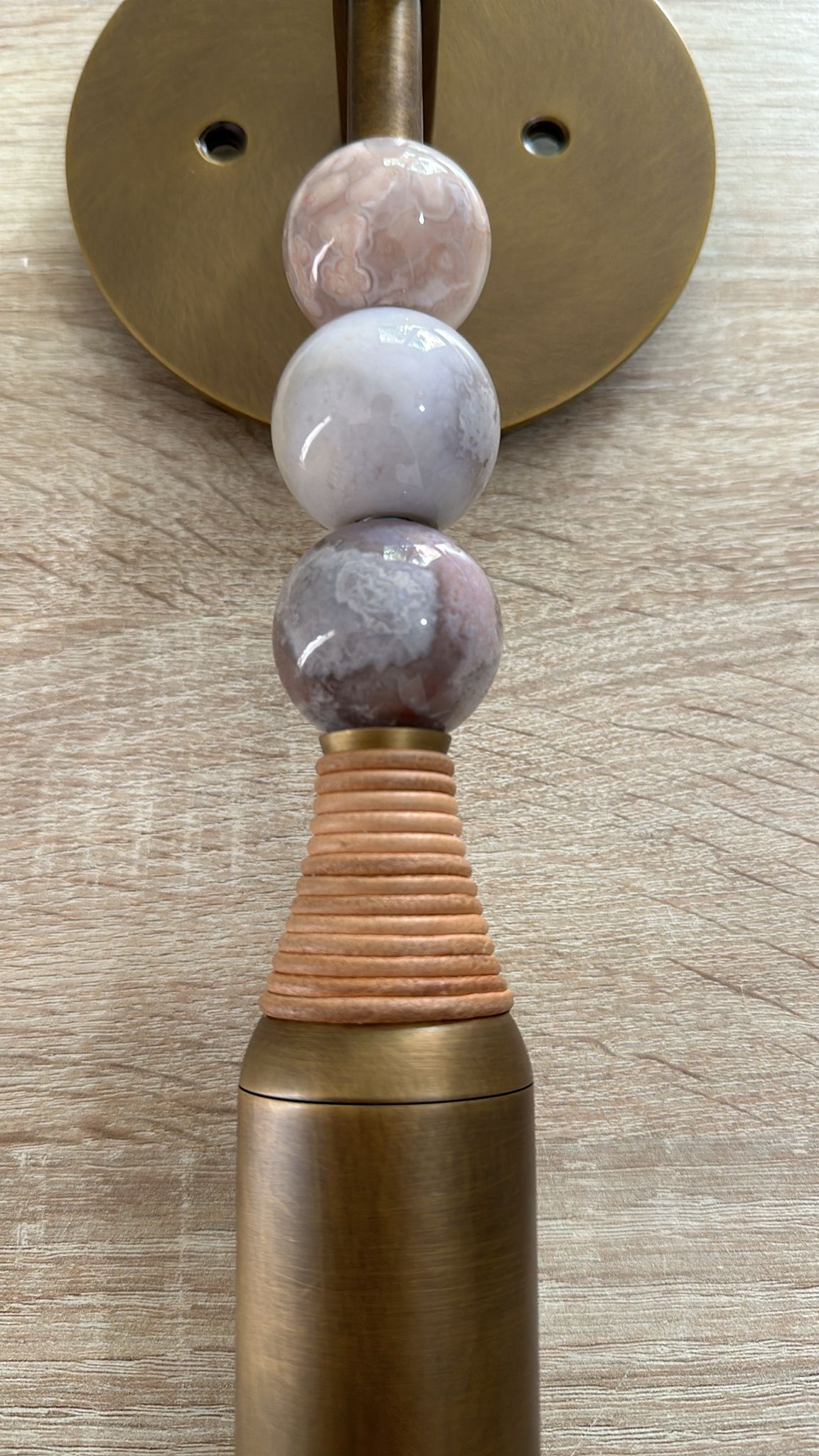 Modern wall sconce with unique Marble Gemstones | Les Trois Pyramides