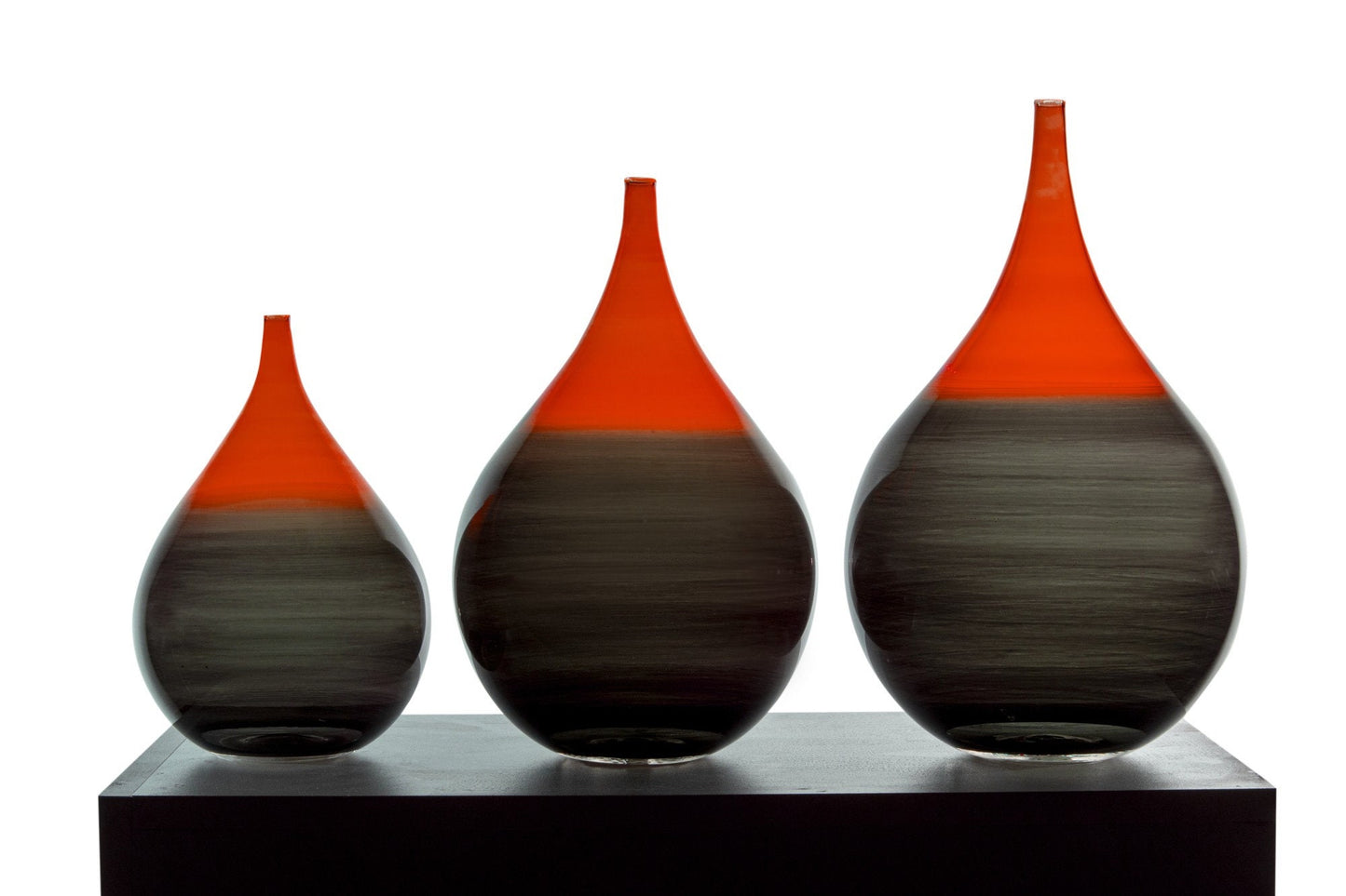 Set of Three Vintage Classic Handmade Blown Glass Vases - Les Trois Pyramides