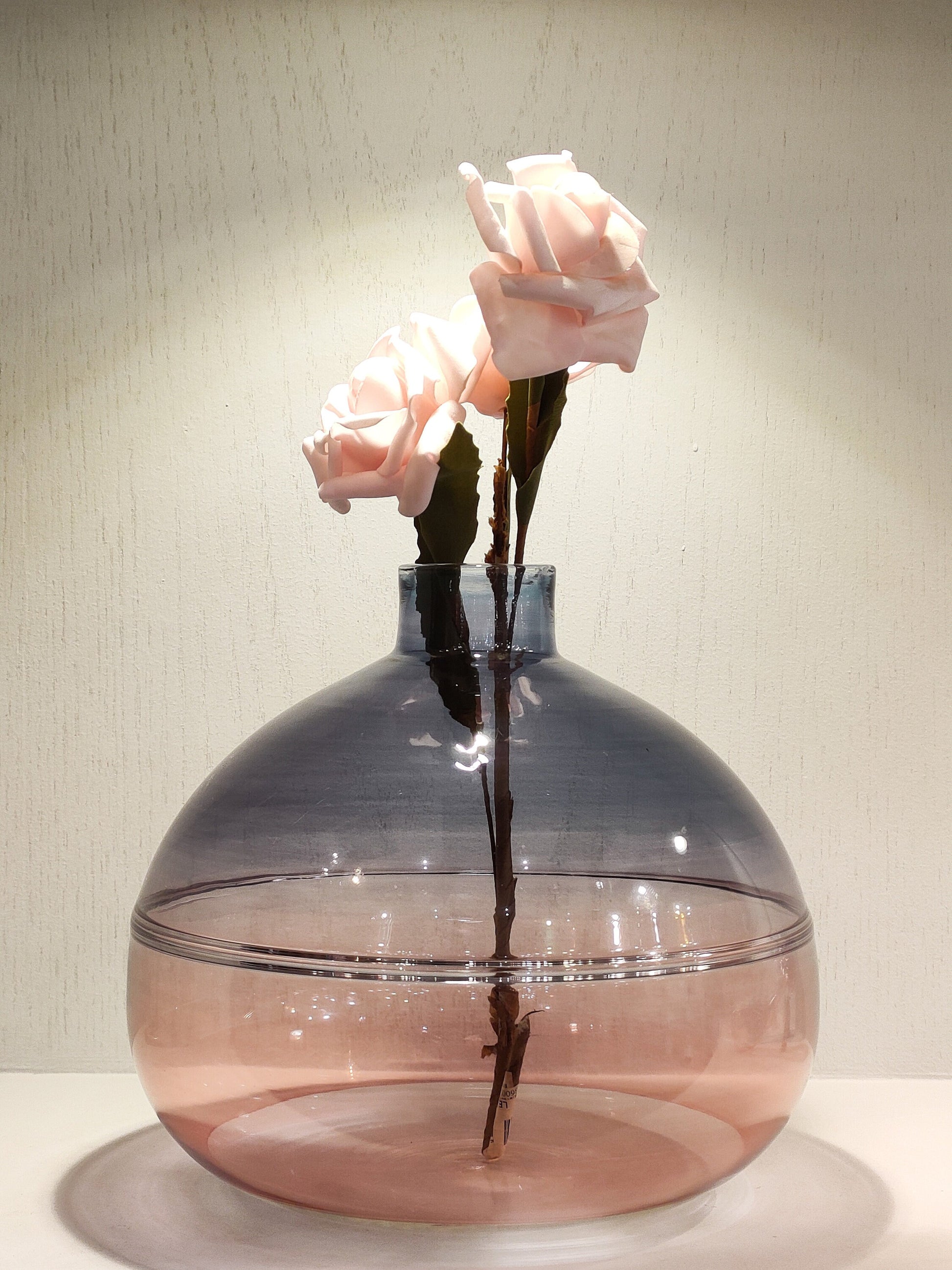 Shaded Grey and Pink Art Deco Vase - Les Trois Pyramides