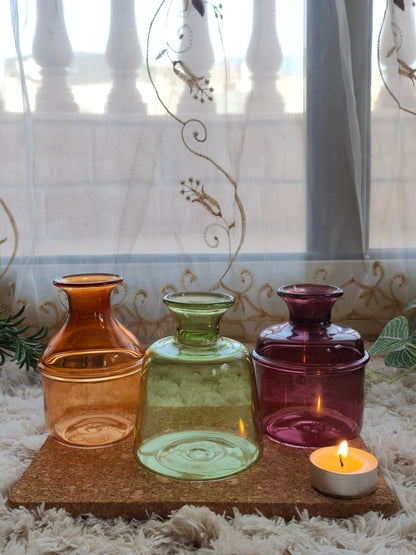 Glass Bud Vase Set, Unique Gifts For Women Christmas Gifts For Girlfriend, Single Flower Vase, Plant Mom Gift, Emerald Green Vase For Shelf | Les Trois Pyramides