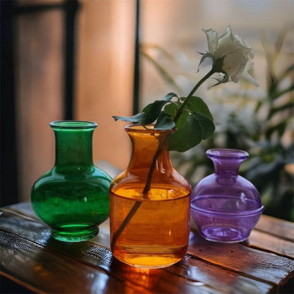 Glass Bud Vase Set, Unique Gifts For Women Christmas Gifts For Girlfriend, Single Flower Vase, Plant Mom Gift, Emerald Green Vase For Shelf | Les Trois Pyramides