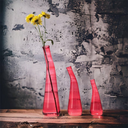 Set of 3 Red Art Deco Vases , Hand Blown Glassware , Blown Glass Vases , Vintage Glass Vase , Colored Glass Vases , Vase for Flowers - Les Trois Pyramides 