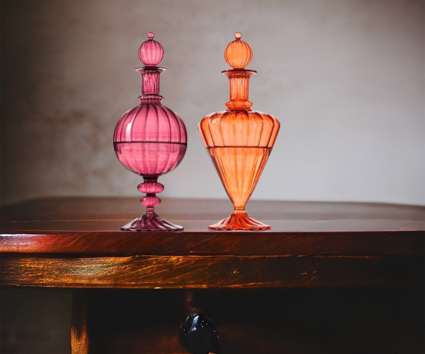 Set of Two Perfume Decant Bottles - Les Trois Pyramides