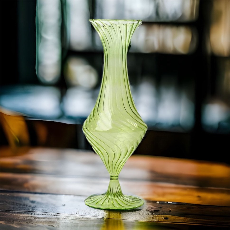 Blown Glass Green vase - Large vase - Blown Glass vase - Decorative vase - Handmade vase - Wedding vases - Modern vase - wedding vases
